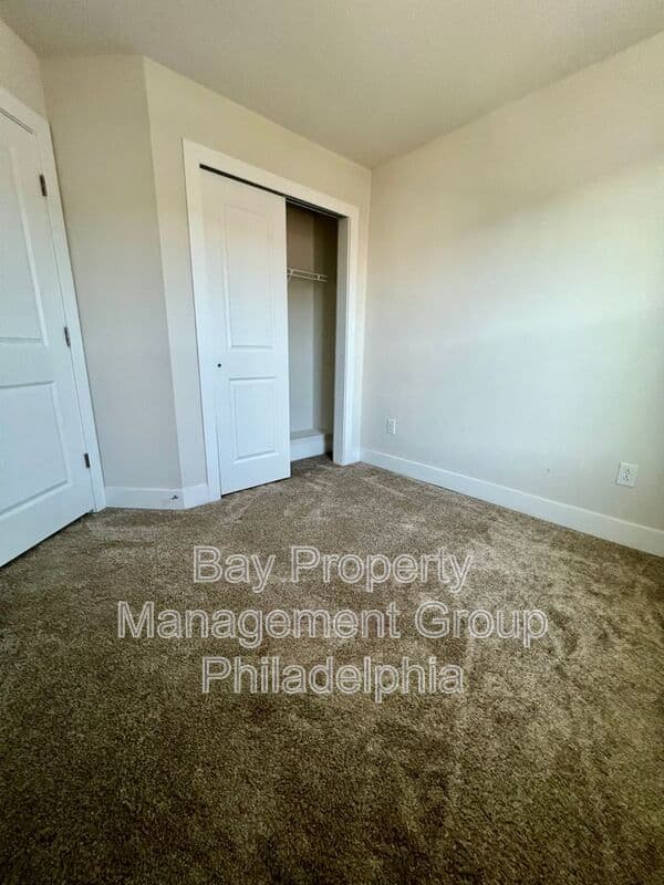 Spring City House: 806 Pecan Rd