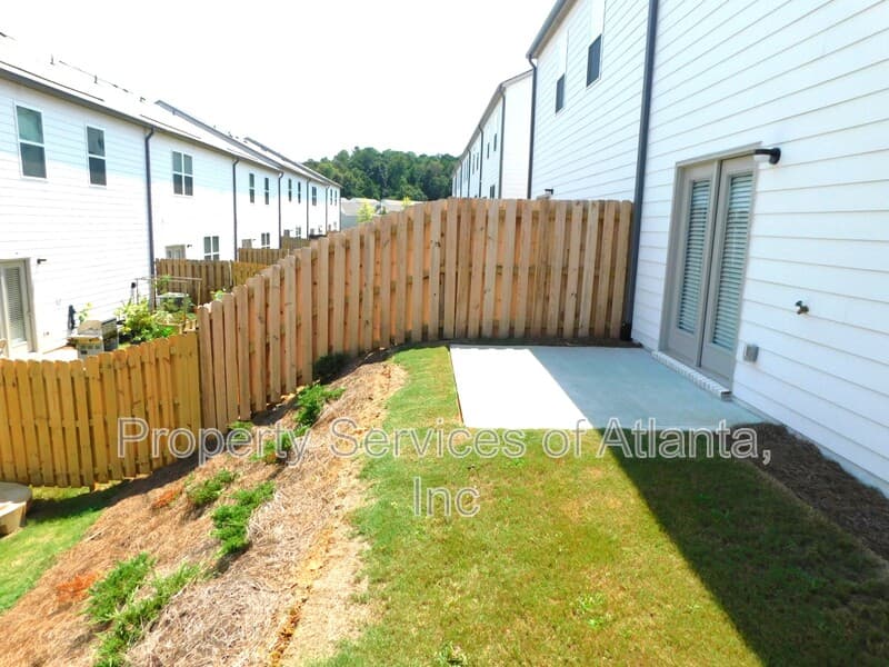 Acworth Townhome: 2514 Acacia Walk