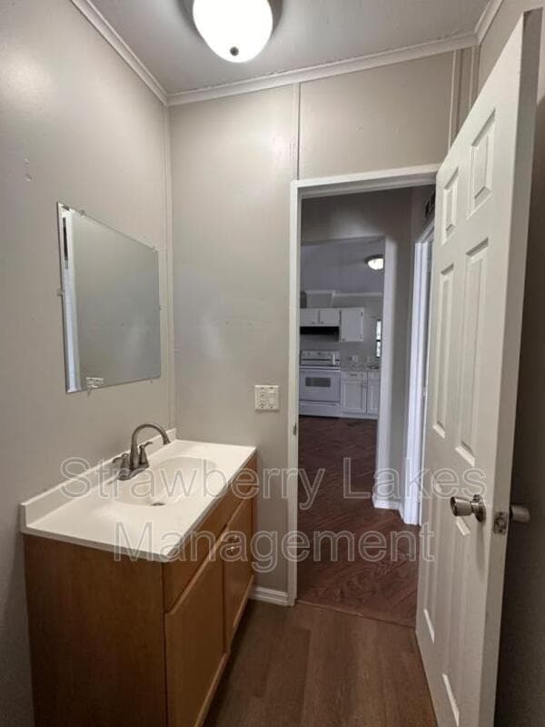 Zephyrhills House: 4710 Buckeye St