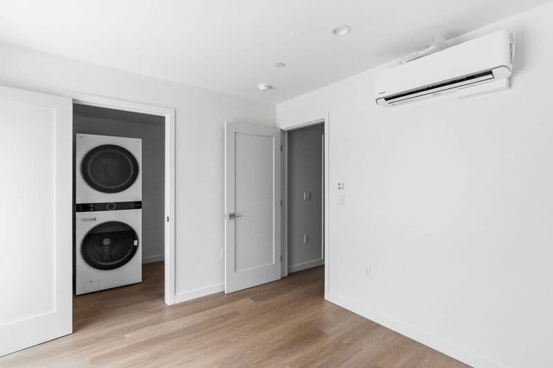 San Diego Apartment: 6638-6644 Valjean Court