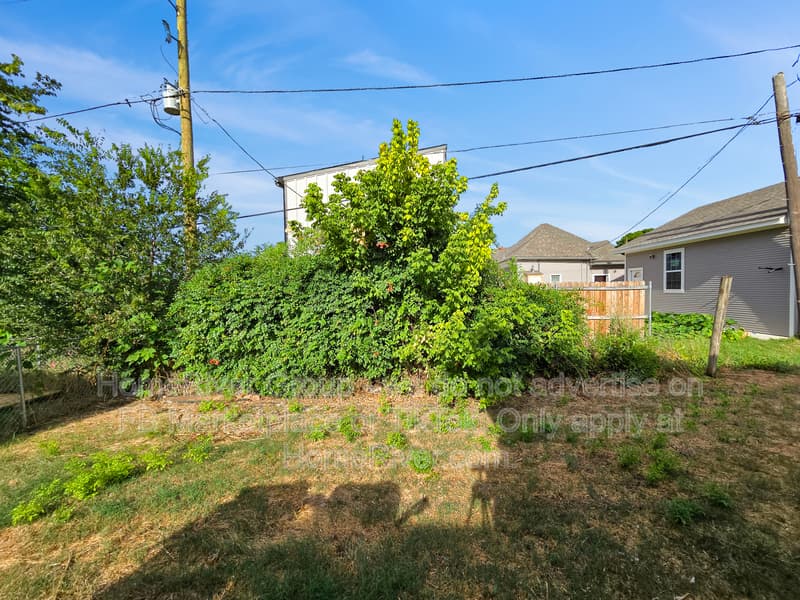 Fort Worth House: 1429 Missouri Ave
