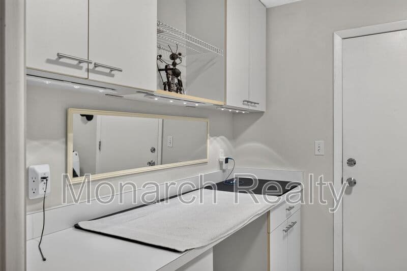 Gainesville House: 1326 Northwest 57th Street