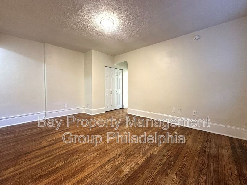 Philadelphia Condo: 2809 W Queen Ln