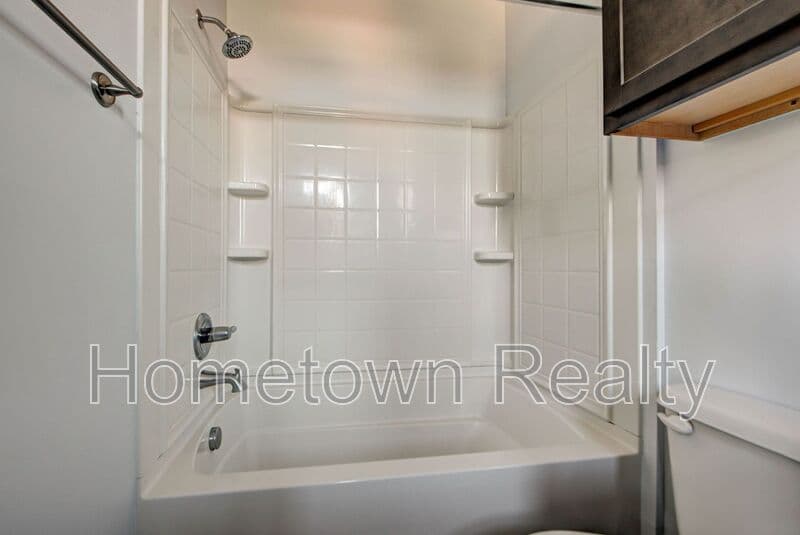 Edmond Townhome: 459 S Fretz Avenue