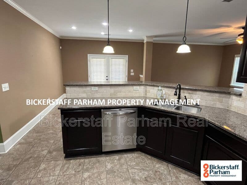 Fortson House: 9468 Forest Crown Drive