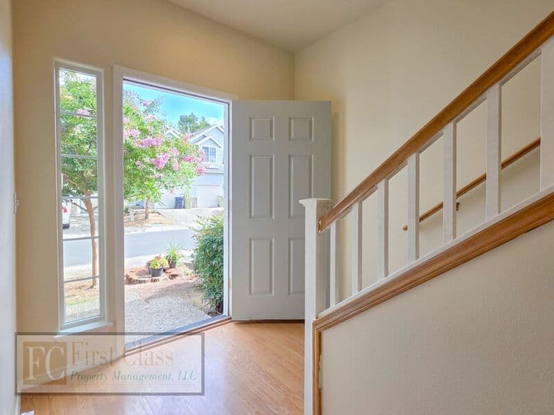 BEAVERTON Townhome: 773 SW 198TH PL