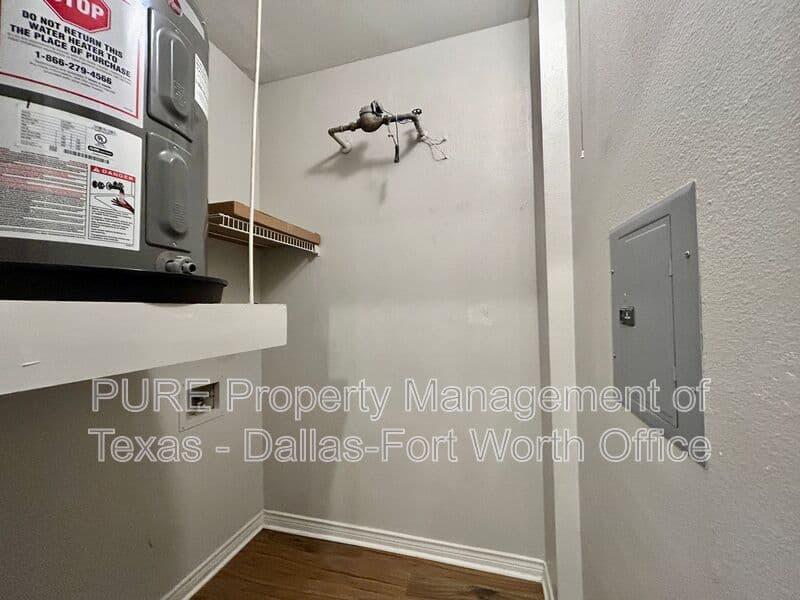 Arlington Condo: 1655 Ascension Bluff Dr.
