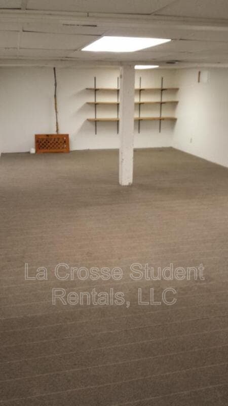 La Crosse Condo: 904 Vine Street