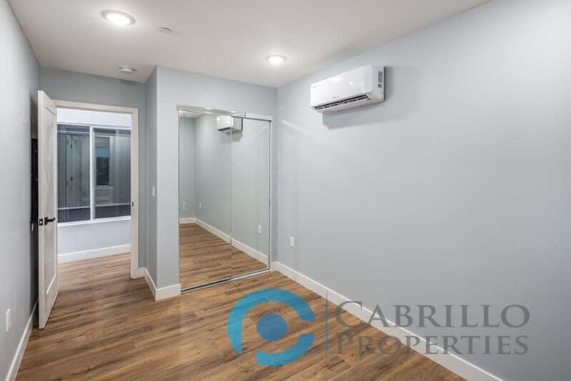 San Diego Condo: 3077 Martin Ave