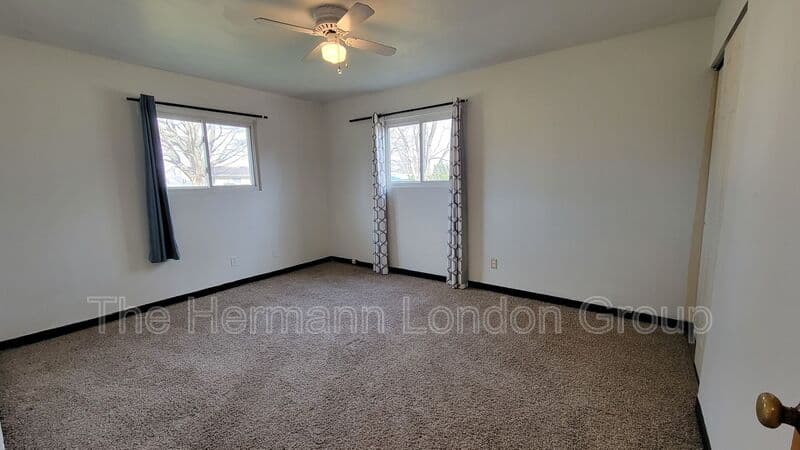 Saint Louis House: 4204 Beauty Lane