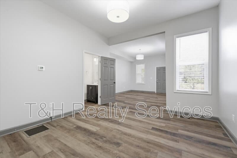 Indianapolis Condo: 314 North Hamilton Avenue