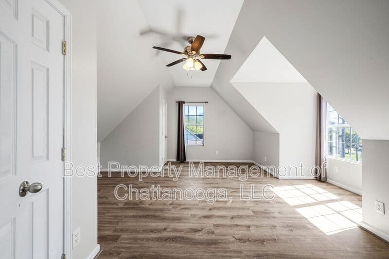 Ooltewah House: 5637 Tucker Rd