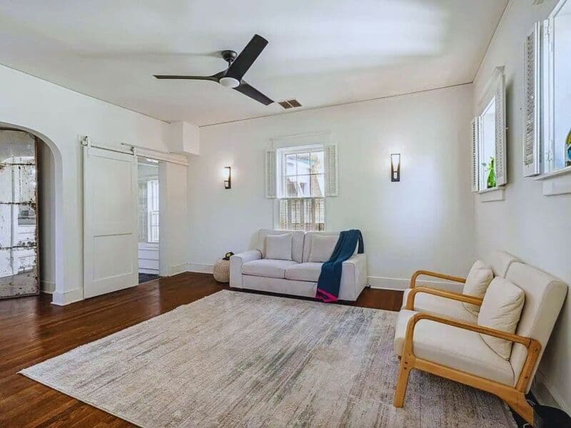 Memphis House: 816 Charles Place