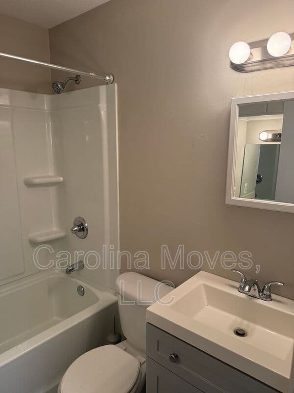 Greenville Condo: 2530 E North St.