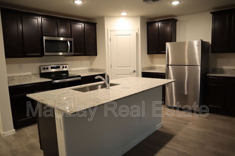 Casa Grande House: 1520 E Kendall pl