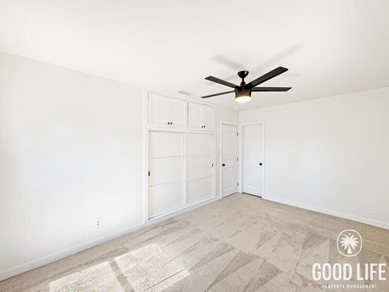 San Diego House: 2235 Midvale Dr