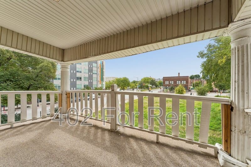Omaha Condo: 210 South 24th Street - 304