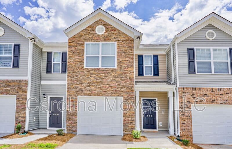 Greer Townhome: 438 Sea Grit Court