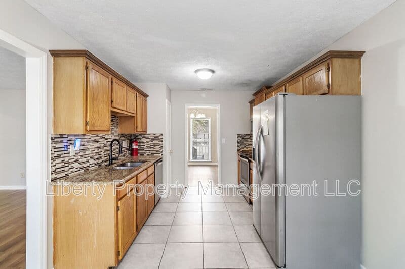 Fayetteville House: 6754 Cedar Chest Ct
