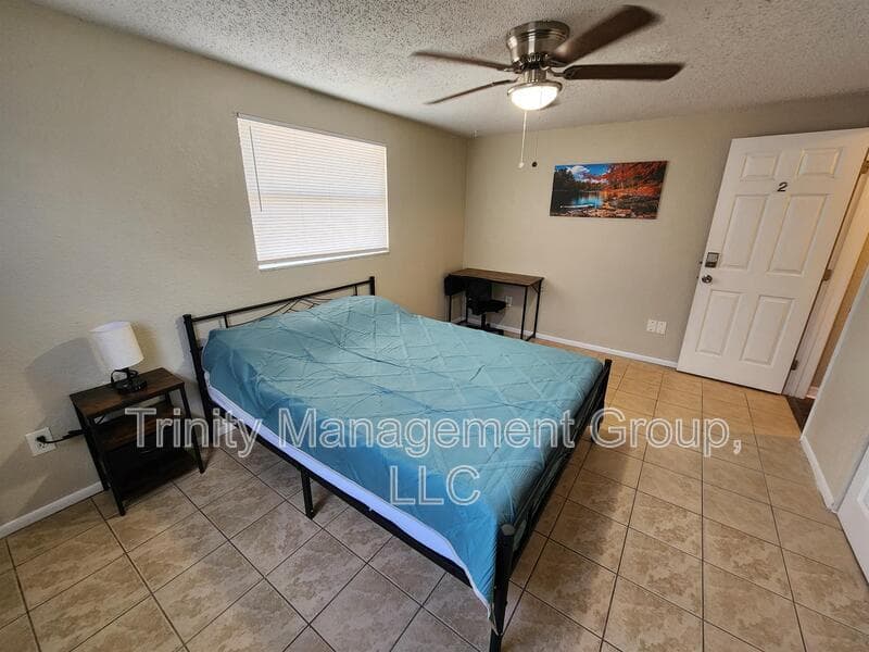 Holiday House: 3547 Cheswick Drive - Room 2