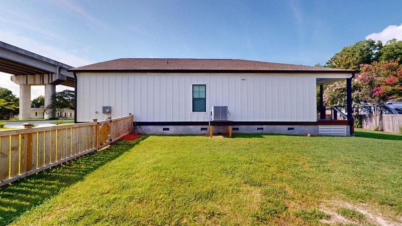 Johns Island House: 3560 Old Ferry Road