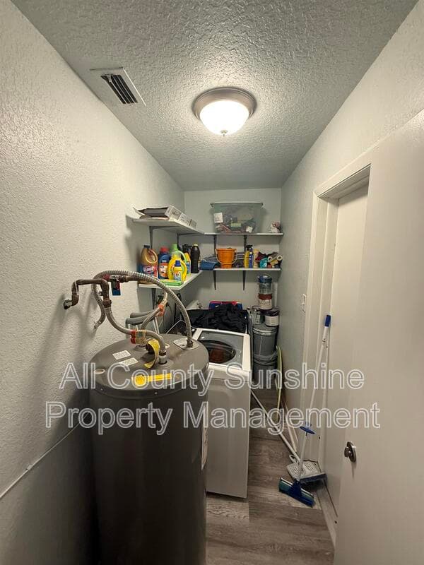Tampa House: 5113 N 45th Street