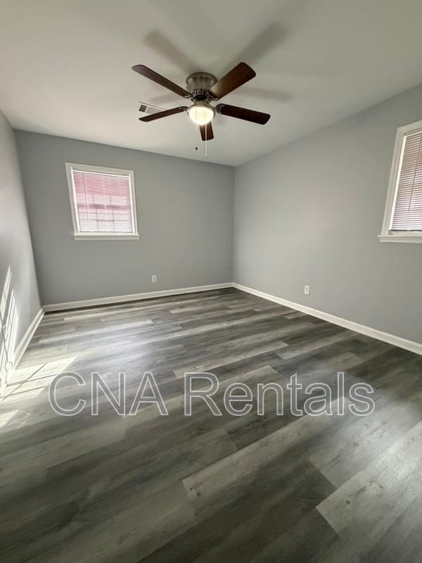 Marietta Condo: 270 Kimberly Way