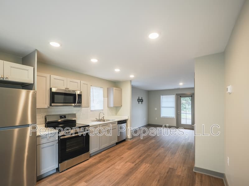 Inman Condo: 18 Ladson Street - A