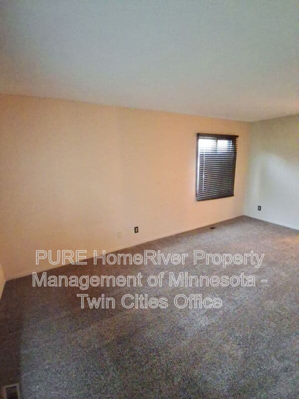 Bloomington Condo: 5231 Balmoral Ln