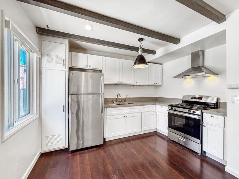 San Diego Condo: 4041 Highland Ave