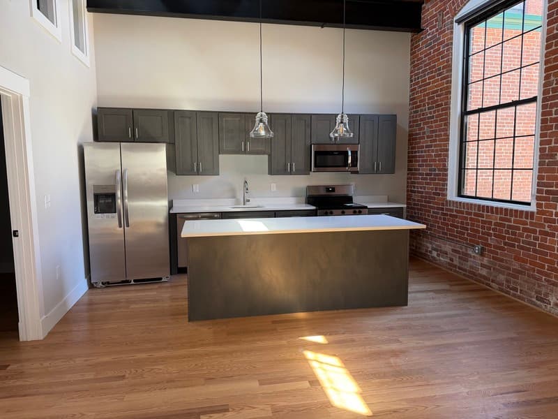 Jefferson Condo: 1665 Main Street - D101