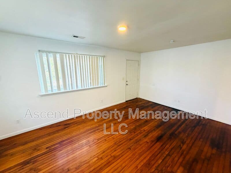 Chattanooga House: 1113 Jarvis Ave
