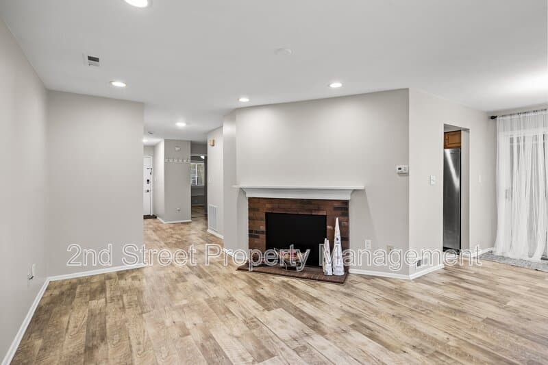 Mount Laurel Township Condo: 301A Mulberry Cove - 1