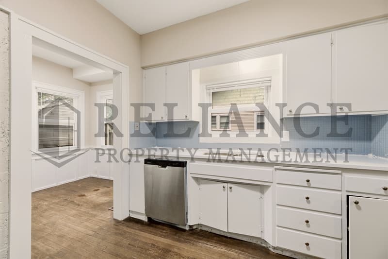 Wichita House: 3306 Country Club Place