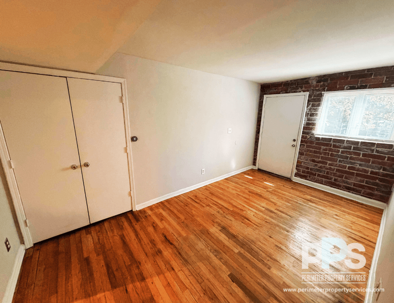 Atlanta House: 658 John Wesley Dobbs Ave