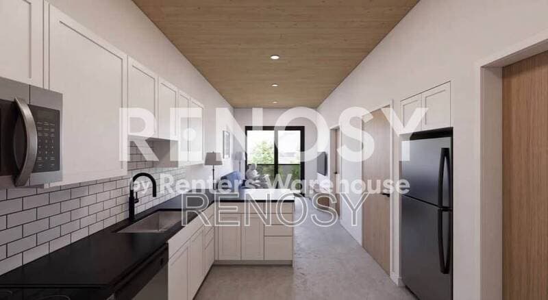 Des Moines Condo: 3404 Ingersoll Ave