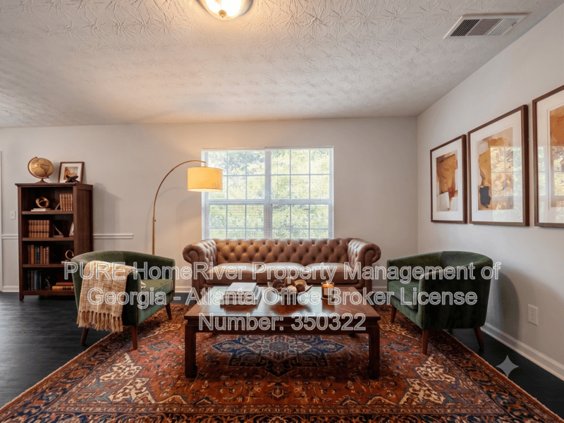 Locust Grove House: 417 Kirkland Dr