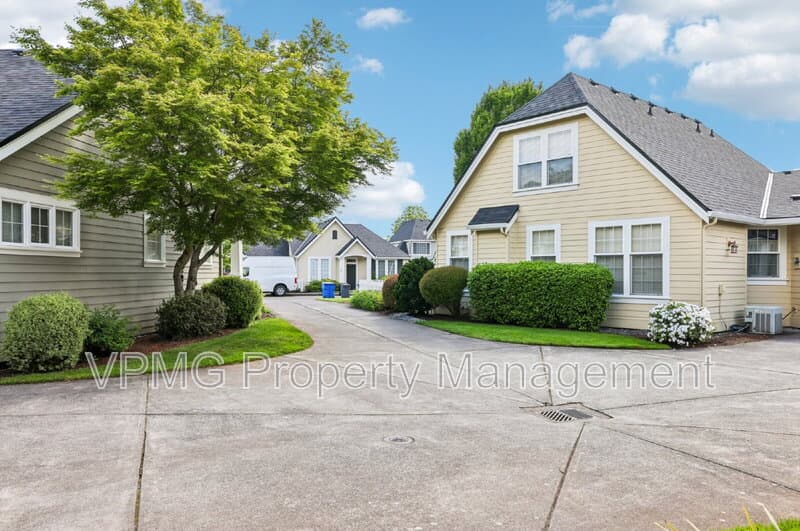 Vancouver Condo: 17146 SE 23rd Dr