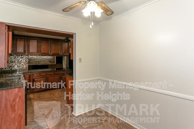 Harker Heights House: 101 Highland Oaks Drive