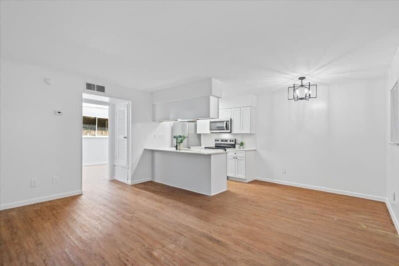 Austin Condo: 3704 Speedway #102