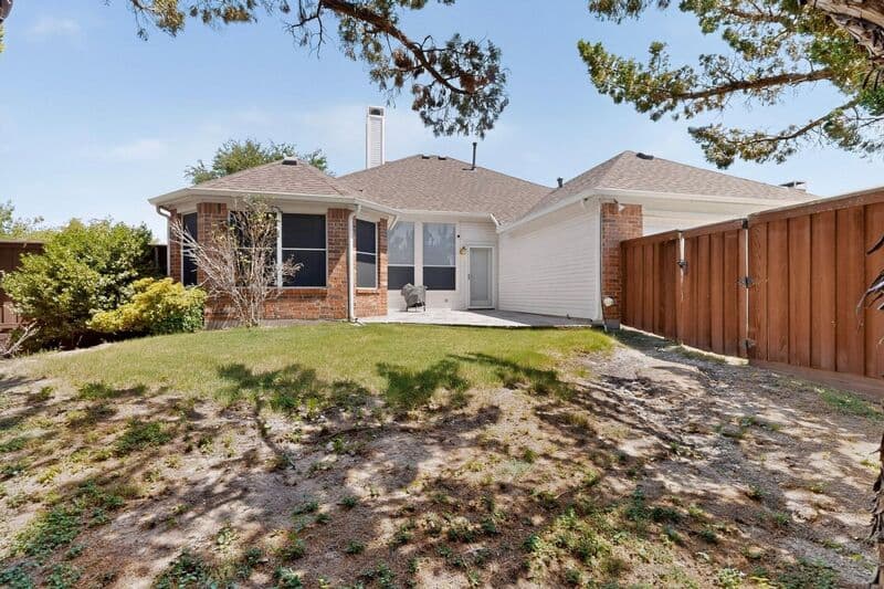 Frisco House: 10201 Max Lane