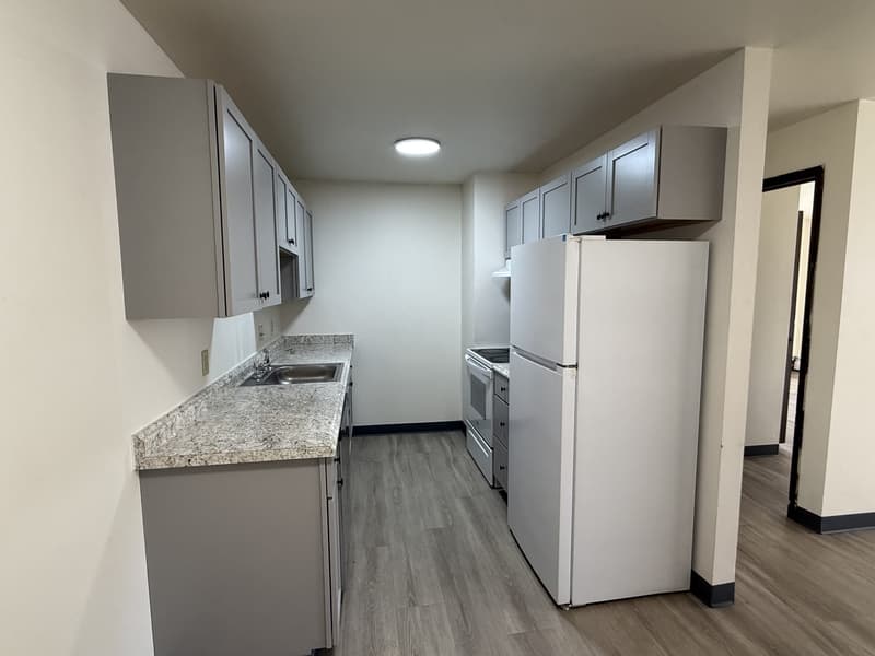 Fond du Lac Condo: 187 S National Ave. 4