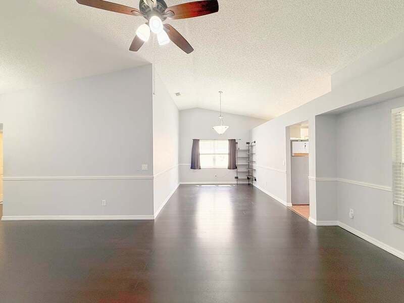 Valrico House: 1118 Hardwood Drive