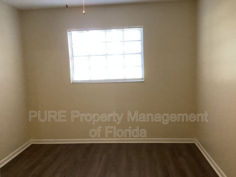 Ocala House: 711 NE 41st Avenue