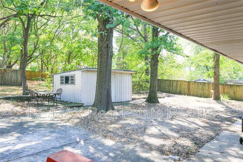 Prairie Grove Condo: 411 Kate Smith Street