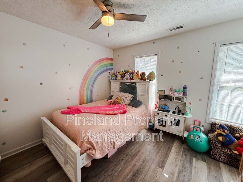 Raeford House: 301 Buckeye Drive