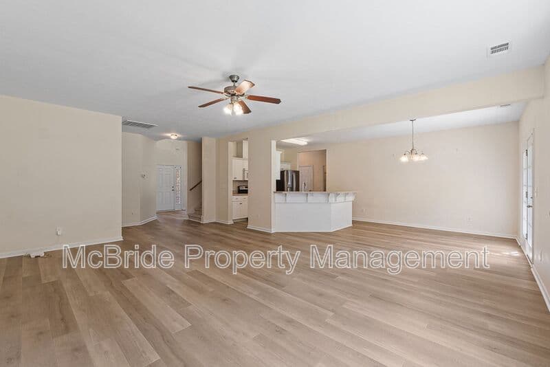 Martinez House: 3237 Riverstone Drive