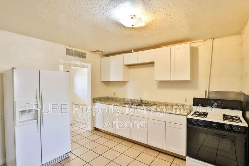 Phoenix Condo: 730 W Cocopah St
