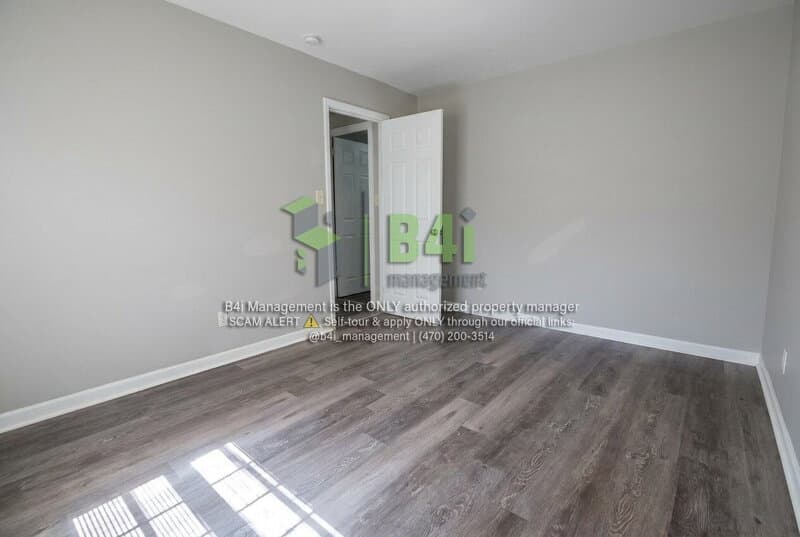 Atlanta House: 179 Ruzelle Drive Southeast