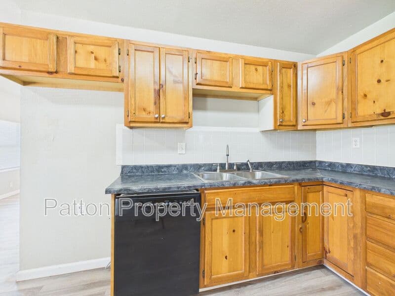 Amarillo House: 1511 North Polk Street